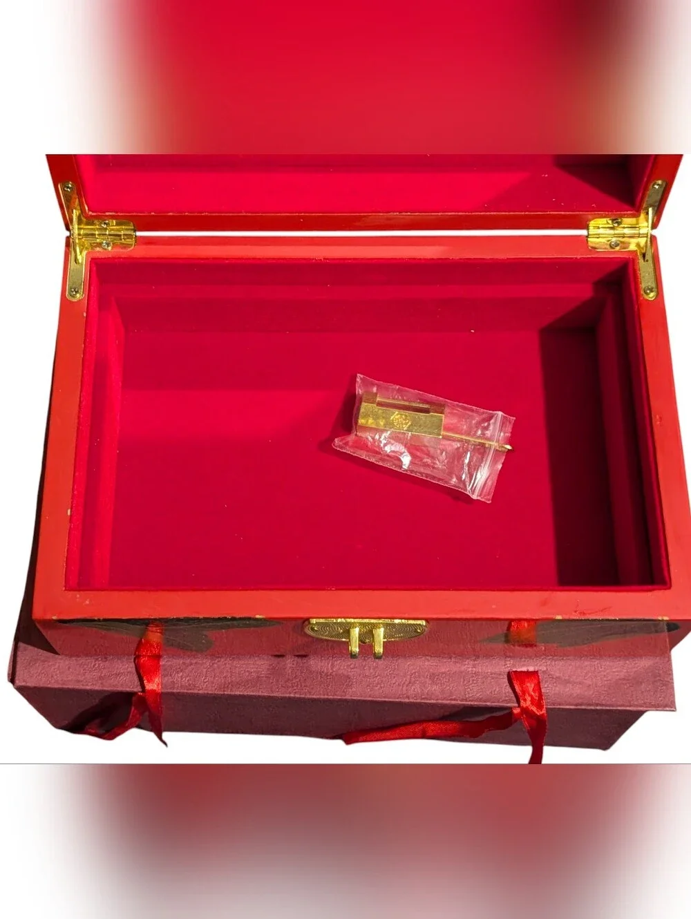 Red Lacquer Jewelry Box New